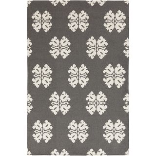 Hand woven Stencil Dove Pewter Wool Rug (36 X 56)