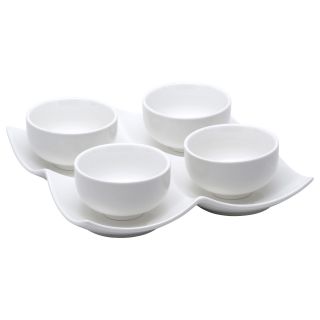 Red Vanilla Fare Set of 4 3 Bowls with Tray