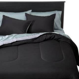 Room Essentials Reversible Solid Comforter   Black (Full/Queen)