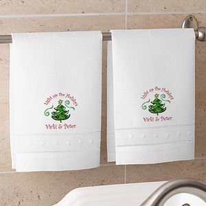 Personalized Seasons Greetings Linen Guest Towel Set   White
