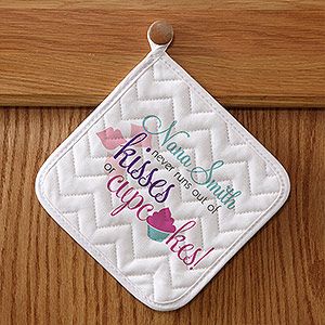 Personalized Potholders   Kisses & Cupcakes