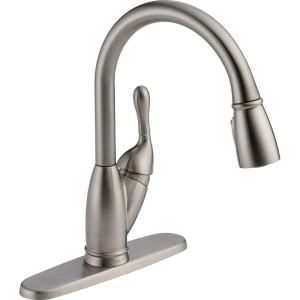 Delta Izak Single Handle Pull Down Sprayer Kitchen Faucet in Stainless 19939 SS DST