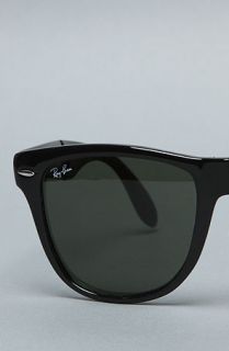 Ray Ban The 54mm Wayfarer Folding Sunglasses in Black