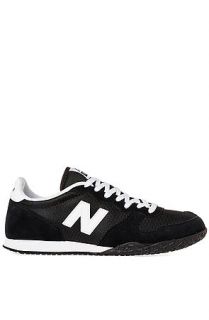 New Balance Sneaker 402 Classic in Black