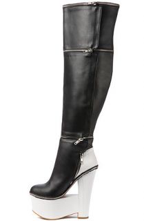 Jeffrey Campbell Boot Miku in Black and White