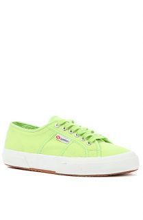 Superga Sneaker 2750 in Acid Green
