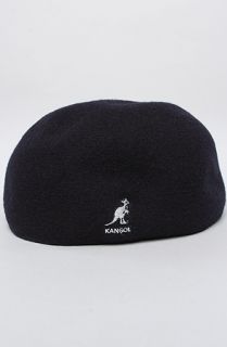 Kangol The Seamless Wool 507 Cap in Dark Blue