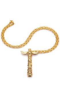 Han Cholo Necklace Peace Pipe Pendant in Gold