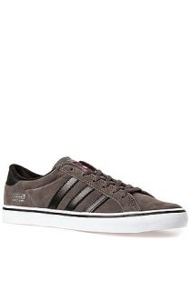 adidas Skateboarding Sneaker Americana Vin in Dark Cinder, Black, and White