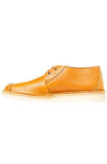 Clarks Originals Shoe Seam Trek in Tan Tumbled Leather in Orange