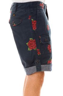 10 Deep Shorts Convertible Field in Navy Rose