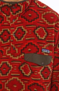 patagonia The Synch SnapT Fleece in Molten Lava