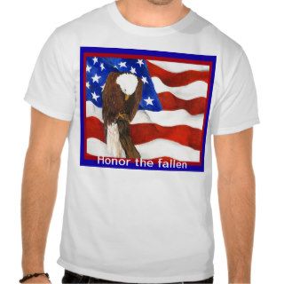 Bald eagle bowing head to honor the fallen soldier shirt