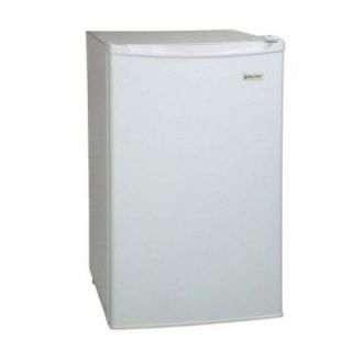 Magic Chef 3.6 cu. ft. Mini Refrigerator in White DISCONTINUED MCBR360W