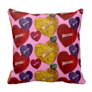 Love U Pink Cracked Heart Pattern Pillow