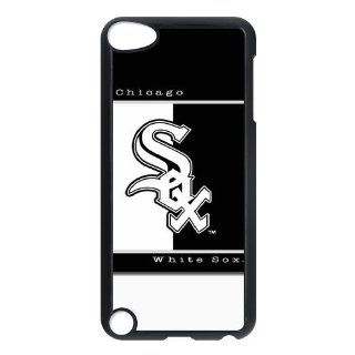 Chicago White Sox Case for IPod Touch 5th sportsIPodTouch5th 800439   Players & Accessories