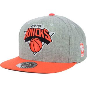 New York Knicks Mitchell and Ness NBA 2Tone Heather Fitted Cap