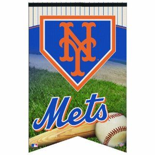 MLB New York Mets Premium Felt Banner 17 by 26 inch  Sports Fan Wall Banners  Sports & Outdoors