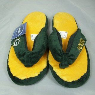 Green Bay Packers NFL Flip Flop Thong Slippers  Sports Fan Slippers  Sports & Outdoors