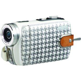 DXG USA DXG 534VS HD 8.0 Megapixel 720p High Definition Luxe Chelsea Digital Video Camera (Silver/White)  Camcorders  Camera & Photo