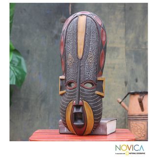 Handcrafted Sese Wood 'Akan Beauty' African Mask (Ghana) Novica Masks