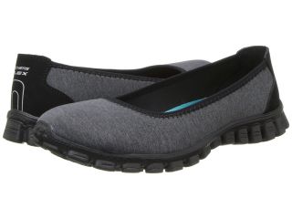 SKECHERS Roll With It Womens Slip on Shoes (Black)