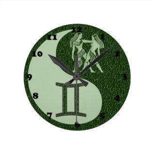 Gemini Yin Yang Round Clocks