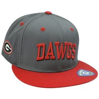 NCAA Georgia Bulldogs Dawgs Grey Adjustable Sun Buckle Hunch Flat Bill Hat Cap  Sports Fan Baseball Caps  Sports & Outdoors
