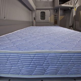 InnerSpace Luxury Products Truck Relax 5.5 Mattress
