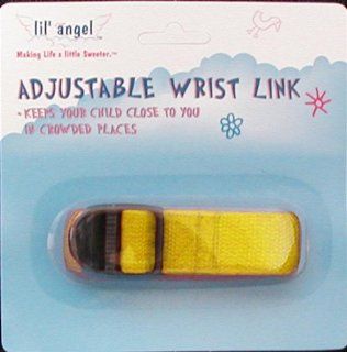 Adjustable Wrist Link   Tethers Your Child to You  Child Safety Car Seats  Baby