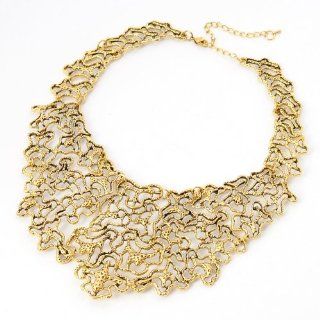 Vintage Golden Chain Jewelry Hollow Floral Adorned Pendant Necklace Necklaces For Women Jewelry