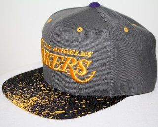 Los Angeles Lakers Mitchell & Ness "Splatter" Throwback Snap Back Hat  Sports Fan Baseball Caps  Sports & Outdoors
