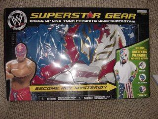 WWE JAKKS REY MYSTERIO KIDS ROLE PLAY COSTUME WITH MASK PANTS & PAIR OF GLOVES Toys & Games