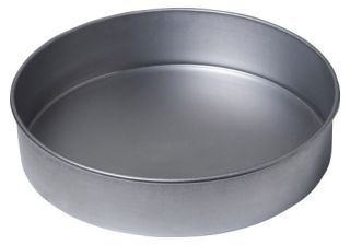 Chicago Metallic Commercial II Aluminized Steel 9 in. Round Cake Pan   Brownie & Cake Pans