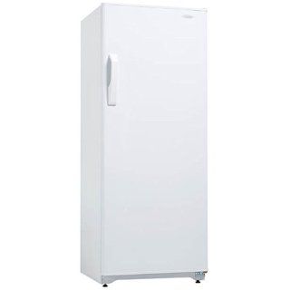 Danby D9604W 23 1/4 9.6 cu. ft. Counter Depth Refrigerator   white Appliances