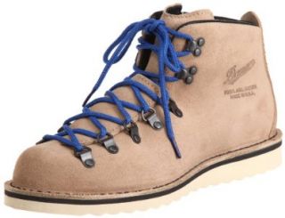 Stumptown by Danner Men's Mountain Light 821 Boot Hiking Boots Shoes