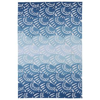Indoor/ Outdoor Luau Blue Seashell Rug (86 X 116)