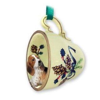 NEW Bassett Hound Christmas Ornament Cup of Tea   Collectible Figurines