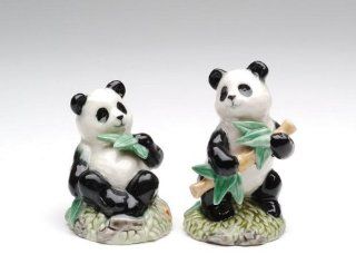 3 inch Black and White Pandas Eating Bamboo Salt and Pepper Shakers Kitchen & Dining