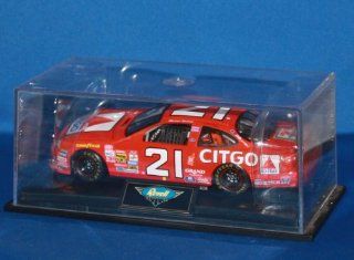 Revell Collection 124 Scale Diecast Replica   CITGO Michael Waltrip #21 1998 Ford Taurus Toys & Games