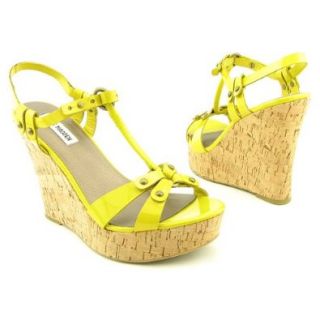 Steve Madden Women's Quesst Gladiator Wedge Sandal,Yellow Patent,9.5 M US Shoes