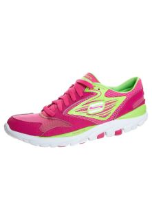 Skechers   GO RUN   Trainers   pink