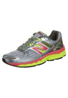 New Balance   W 860 V4   Stabilty running shoes   silver