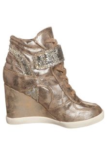 Even&Odd Wedge boots   gold