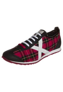 Munich   OSAKA TARTAN   Trainers   red