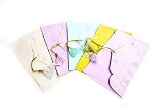 pack of embossed leaf gift envelopes by paper haveli