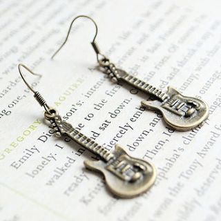 guitar earrings by onetenzeroseven