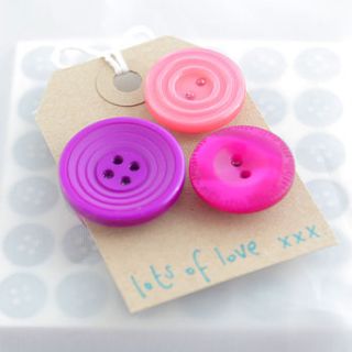 handmade button magnet set by button it
