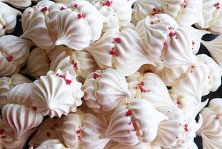 white chocolate and raspberry meringue kisses by meringues & more