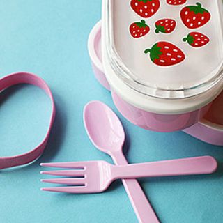strawberry lunch box by teacosy home